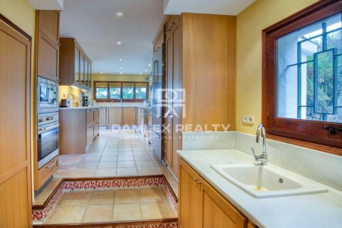 Huvila myytävänä Platja D'aro, Girona, Espanja, 4 makuuhuonetta, 421 m2 No. 176731 - kuva 7
