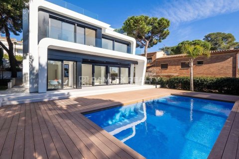 Willa w Platja D'aro, Girona, Hiszpania 4 sypialnie, 374 mkw. nr 176730