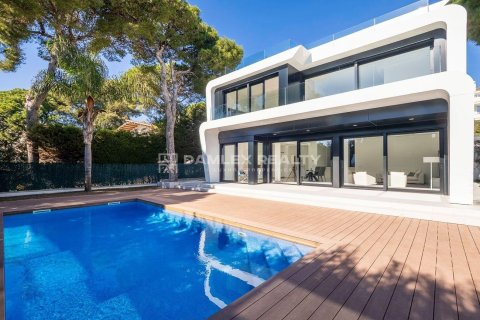 Villa in vendita a Platja D'aro, Girona, Spagna 4 camere da letto, 374 mq. N° 176730 - foto 3