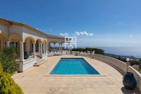 Huvila myytävänä Platja D'aro, Girona, Espanja, 6 makuuhuonetta, 600 m2 No. 176727 - kuva 2