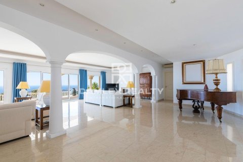 Huvila myytävänä Platja D'aro, Girona, Espanja, 6 makuuhuonetta, 600 m2 No. 176727 - kuva 6