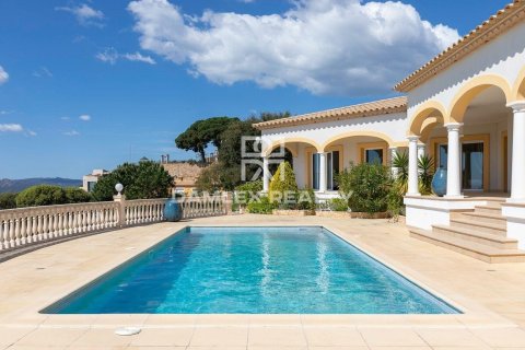 Huvila myytävänä Platja D'aro, Girona, Espanja, 6 makuuhuonetta, 600 m2 No. 176727 - kuva 3