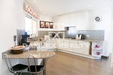 Huvila myytävänä Platja D'aro, Girona, Espanja, 6 makuuhuonetta, 600 m2 No. 176727 - kuva 19