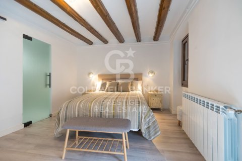 House for sale in Lleida, Spain 4 bedrooms, 360 sq.m. No. 159745 - photo 27