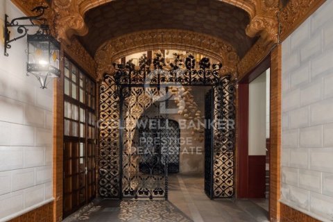 Lägenhet till salu i Barcelona, Spanien 5 sovrum, 320 kvm. Nr. 159746 - foto 14