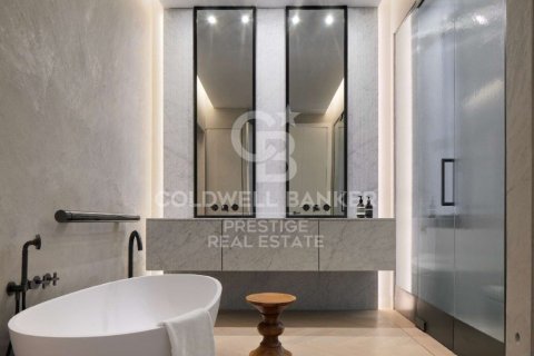 Apartment à vendre à Barcelona, Espagne, 5 chambres, 320 m2 No. 159746 - photo 9