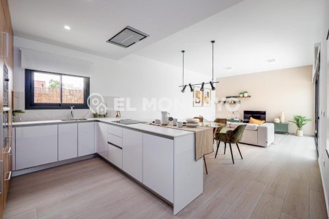 Villa till salu i Algorfa, Alicante, Spanien 3 sovrum, 119 kvm. Nr. 112857 - foto 6