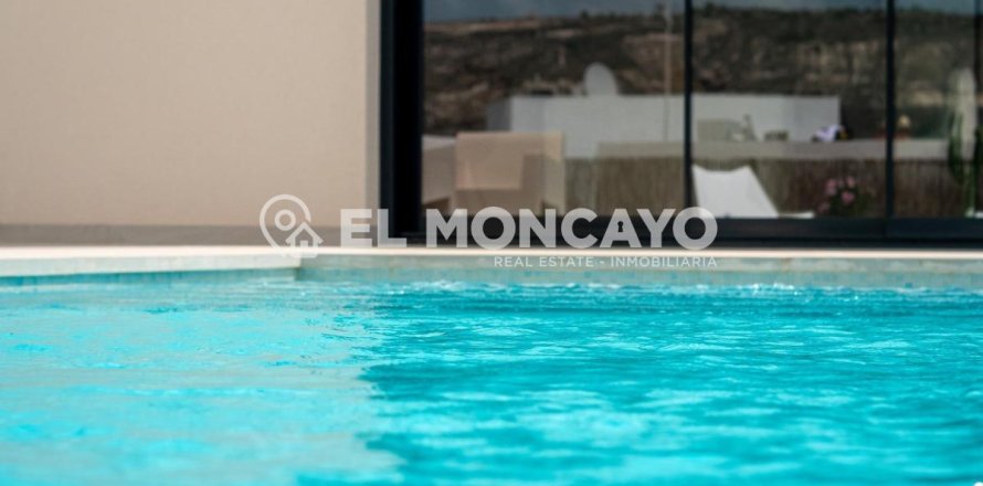 Villa i Algorfa, Alicante, Spanien 3 sovrum, 119 kvm. Nr. 112857