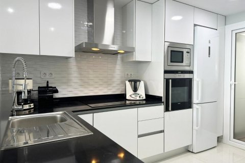 Wohnung zum Verkauf Torrevieja, Alicante, Spanien 2 Schlafzimmer, 85 m2 Nr. 112865 - Foto 9