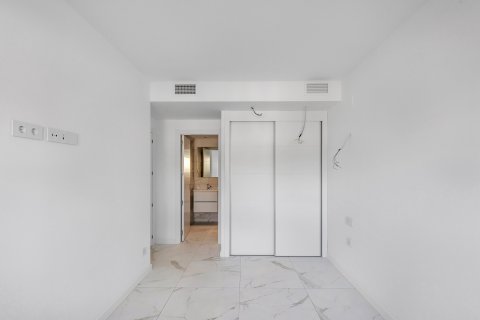 Apartment à vendre à Punta Prima, Alicante, Espagne, 2 chambres, 61 m2 No. 195346 - photo 13