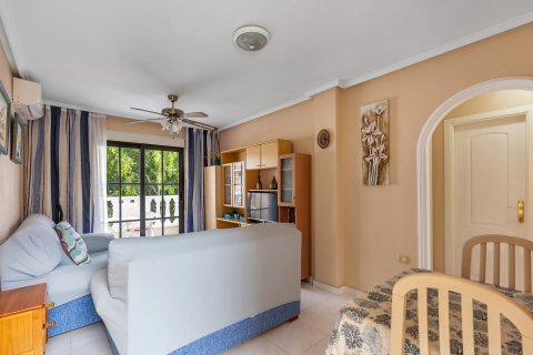 Huoneisto myytävänä Rocio Del Mar, Alicante, Espanja, 2 makuuhuonetta, 51 m2 No. 195347 - kuva 5