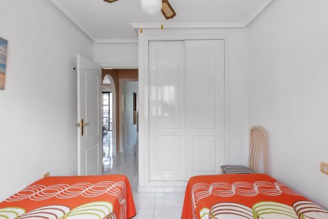 Huoneisto myytävänä Rocio Del Mar, Alicante, Espanja, 2 makuuhuonetta, 51 m2 No. 195347 - kuva 19