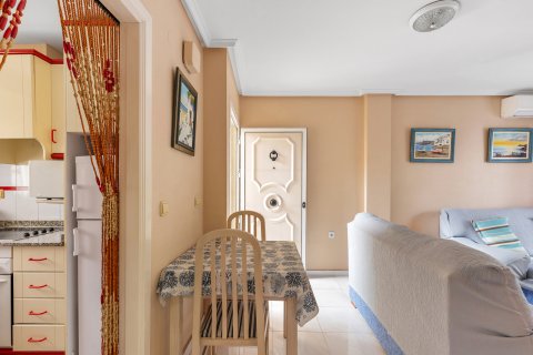 Huoneisto myytävänä Rocio Del Mar, Alicante, Espanja, 2 makuuhuonetta, 51 m2 No. 195347 - kuva 7