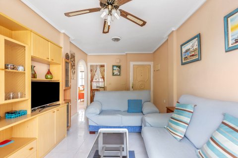 Huoneisto myytävänä Rocio Del Mar, Alicante, Espanja, 2 makuuhuonetta, 51 m2 No. 195347 - kuva 3