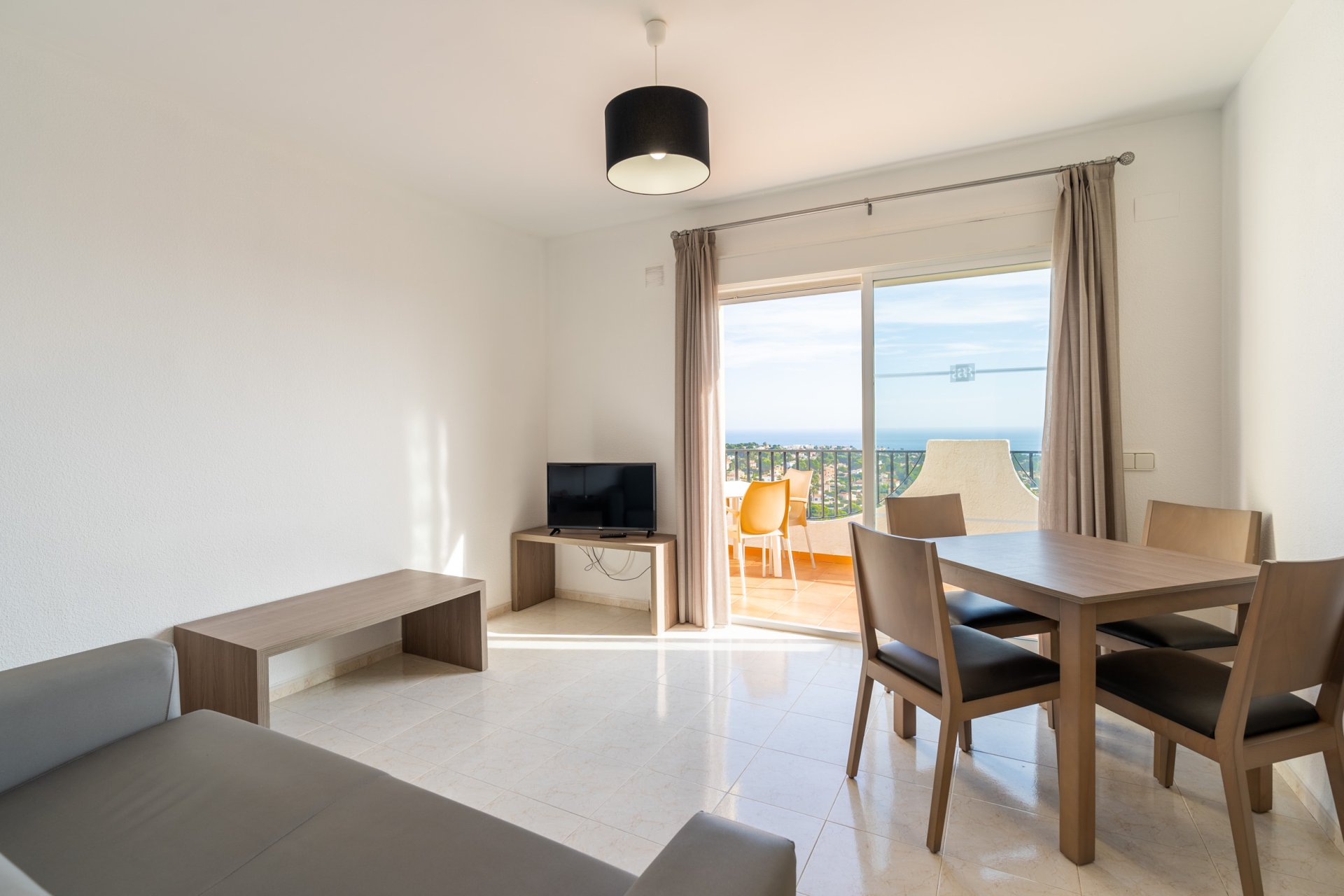 Apartment in Calpe, Alicante, Spain 2 bedrooms, 66 sq.m. No. 195349