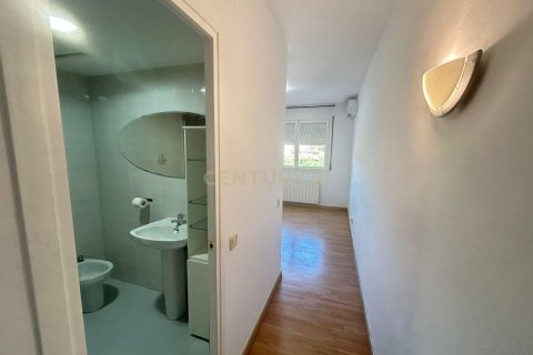 Apartment à vendre à Sitges, Barcelona, Espagne, 4 chambres, 107 m2 No. 177852 - photo 15