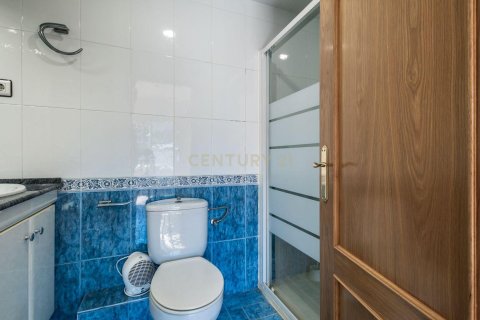 Wohnung zum Verkauf in Sant Vicenc Dels Horts, Barcelona, Spanien 3 Schlafzimmer, 152 m2 Nr. 177853 - Foto 28