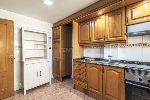 Wohnung zum Verkauf in Sant Vicenc Dels Horts, Barcelona, Spanien 3 Schlafzimmer, 152 m2 Nr. 177853 - Foto 11