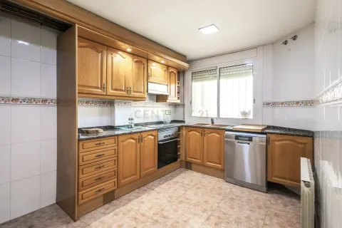 Wohnung zum Verkauf in Sant Vicenc Dels Horts, Barcelona, Spanien 3 Schlafzimmer, 152 m2 Nr. 177853 - Foto 10