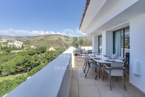 Penthouse w Benahavis, Malaga, Hiszpania 3 sypialnie, 221 mkw. nr 156839 – zdjęcie 4