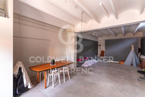 Liikekiinteistö myytävänä Sant Cugat Del Valles, Barcelona, Espanja , 230 m2 No. 156895 - kuva 4