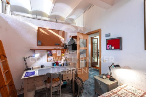 Liikekiinteistö myytävänä Sant Cugat Del Valles, Barcelona, Espanja , 230 m2 No. 156895 - kuva 21