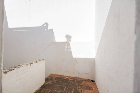 Wohnung zum Verkauf in Ciutadella De Menorca, Menorca, Spanien 3 Schlafzimmer, 74 m2 Nr. 168388 - Foto 12