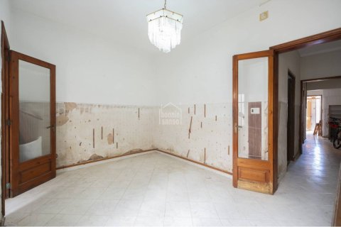 Wohnung zum Verkauf in Ciutadella De Menorca, Menorca, Spanien 3 Schlafzimmer, 74 m2 Nr. 168388 - Foto 2