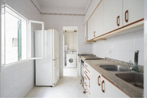 Wohnung zum Verkauf in Ciutadella De Menorca, Menorca, Spanien 3 Schlafzimmer, 74 m2 Nr. 168388 - Foto 4
