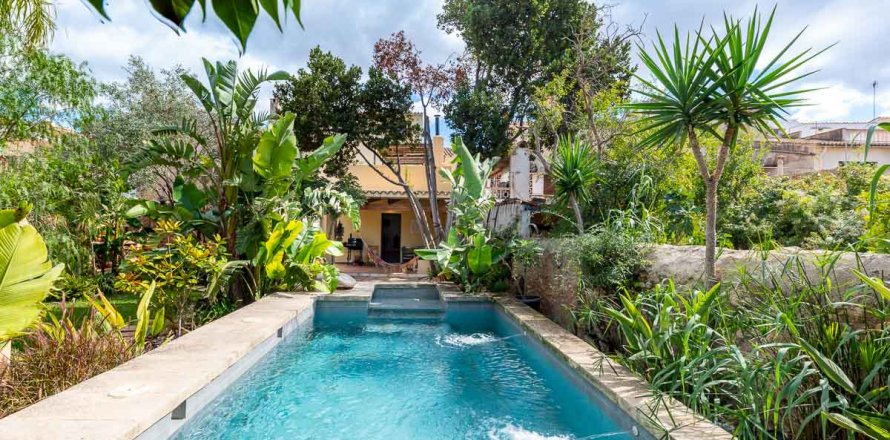 Townhouse Llucmajor, Mallorca, Spain 4 bedrooms, 517 sq.m. No. 111795