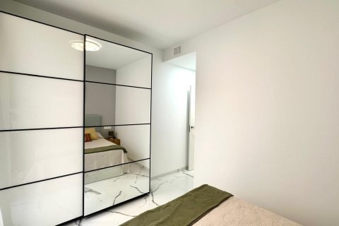 Lägenhet till salu i Torrevieja, Alicante, Spanien 2 sovrum, 100 kvm. Nr. 155675 - foto 20