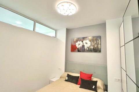 Lägenhet till salu i Torrevieja, Alicante, Spanien 2 sovrum, 100 kvm. Nr. 155675 - foto 19