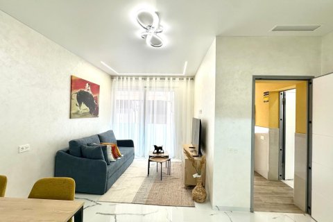 Lägenhet till salu i Torrevieja, Alicante, Spanien 2 sovrum, 100 kvm. Nr. 155675 - foto 9