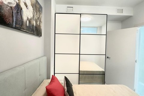 Lägenhet till salu i Torrevieja, Alicante, Spanien 2 sovrum, 100 kvm. Nr. 155675 - foto 22