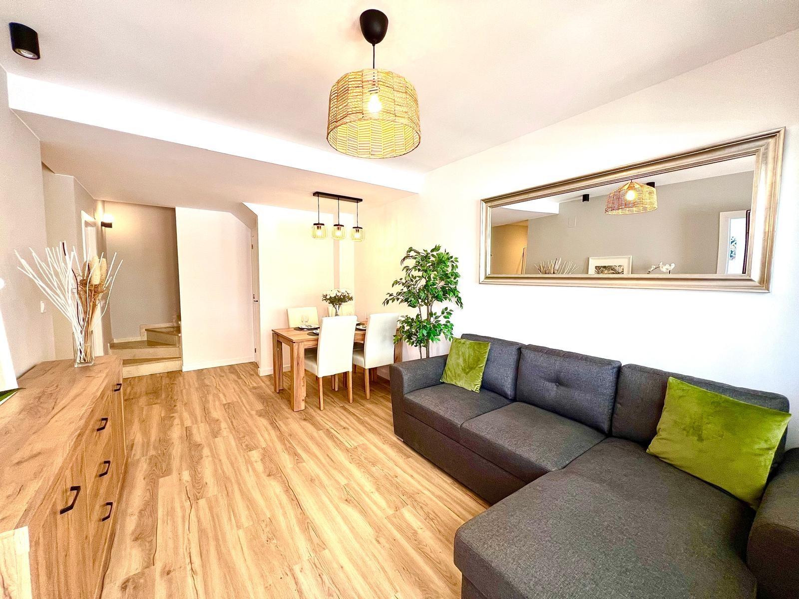 Villetta a schiera a Orihuela, Alicante, Spagna 3 camere da letto, 90 mq. N° 155679