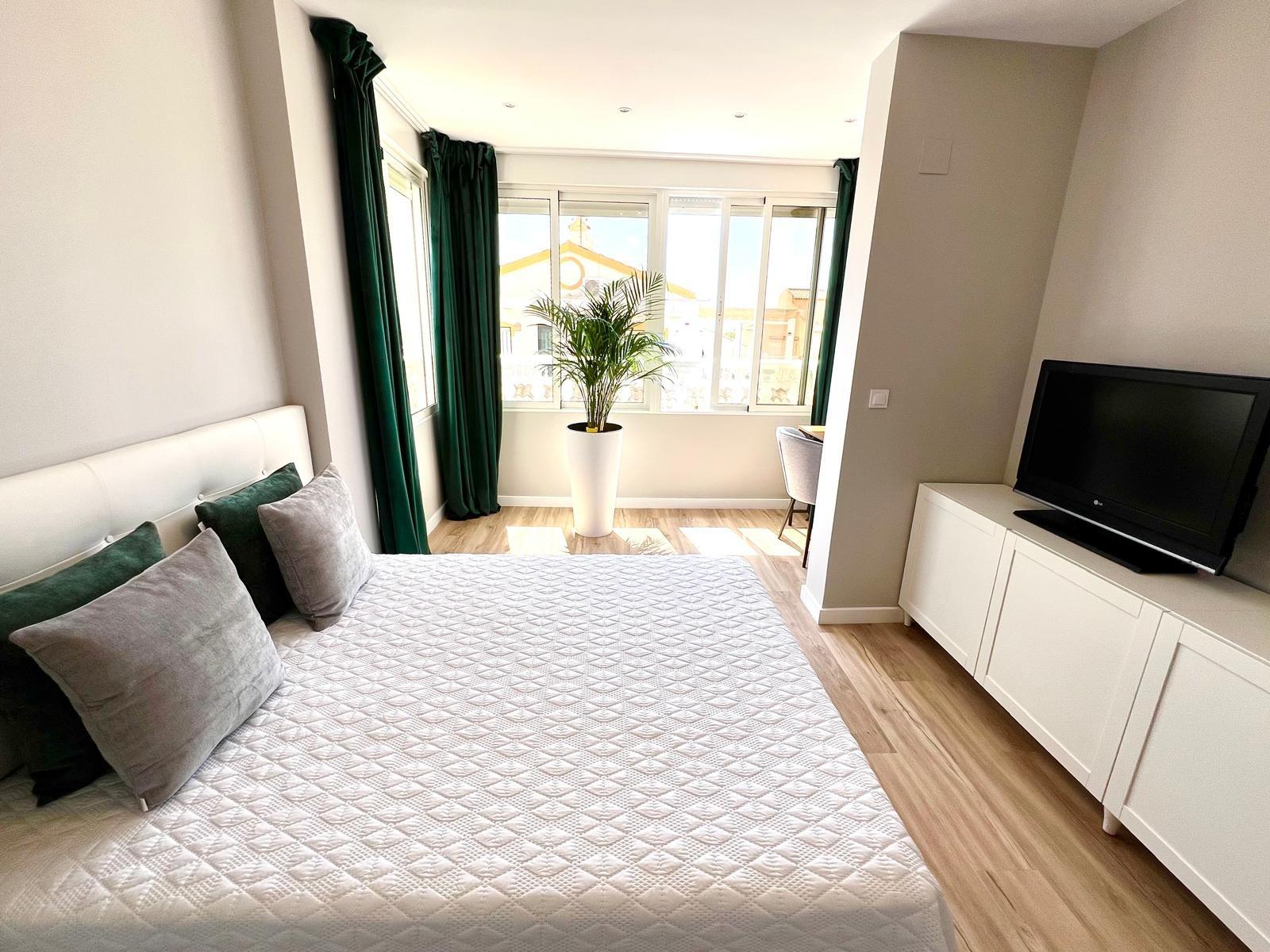 Villetta a schiera a Orihuela, Alicante, Spagna 3 camere da letto, 90 mq. N° 155679
