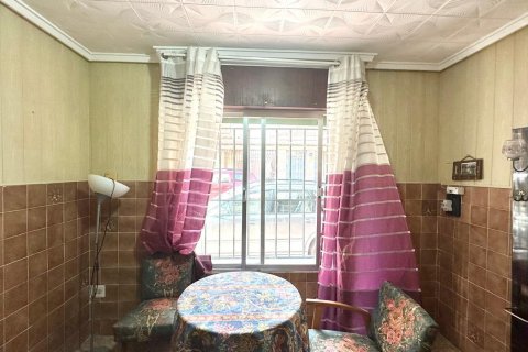 Radhus till salu i Torrevieja, Alicante, Spanien 4 sovrum, 144 kvm. Nr. 155681 - foto 21