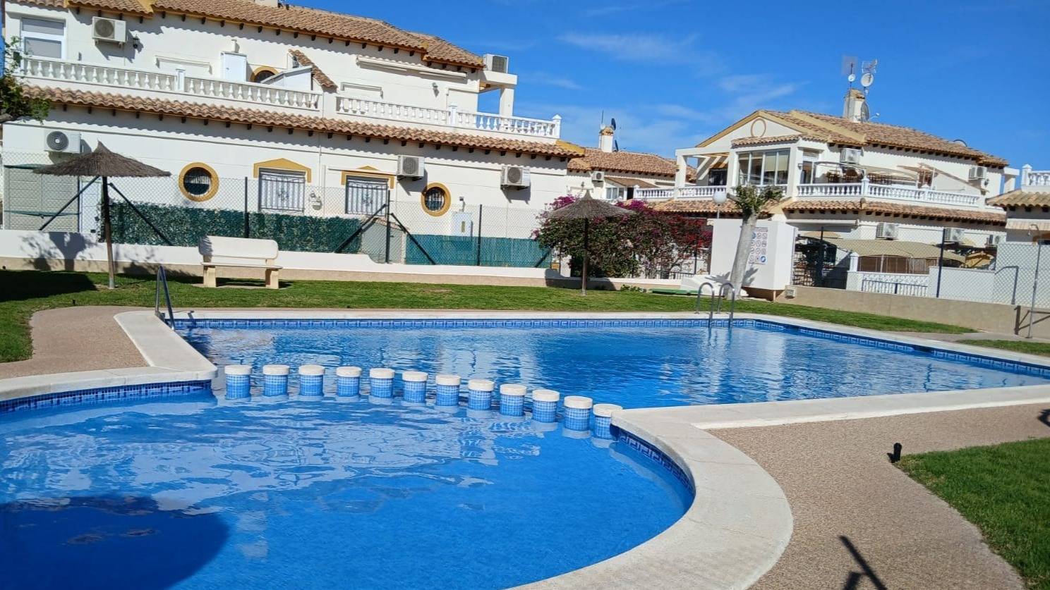Rindu māja Orihuela, Alicante, Spānijā 3 istabas, 90 m2 Nr. 155680