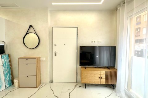 Apartament w Torrevieja, Alicante, Hiszpania 2 sypialnie, 100 mkw. nr 155676 – zdjęcie 9