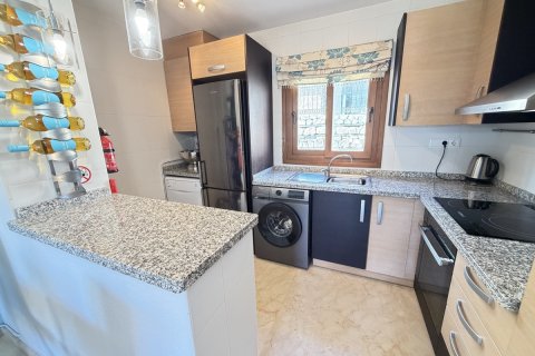 Apartment for sale in Alicante, Spain 2 bedrooms, 78 sq.m. No. 196193 - photo 7