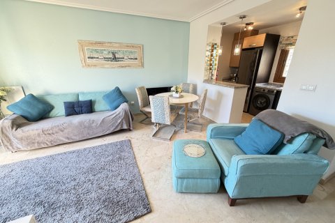 Apartment for sale in Alicante, Spain 2 bedrooms, 78 sq.m. No. 196193 - photo 6