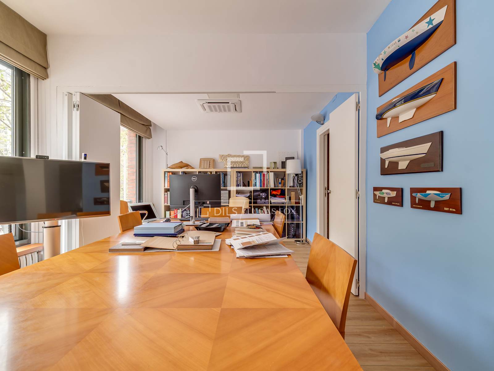 Apartment in Barcelona, Spain 4 bedrooms, 125 sq.m. No. 164619