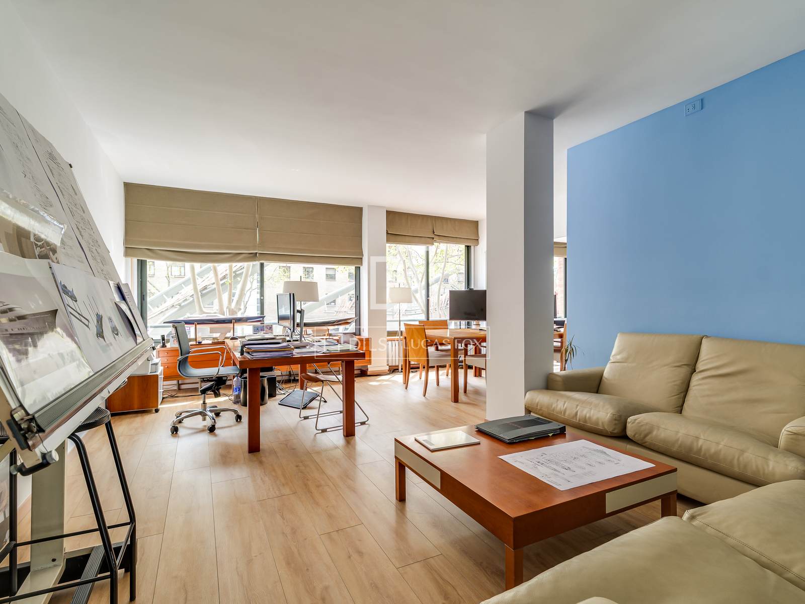 Apartment in Barcelona, Spain 4 bedrooms, 125 sq.m. No. 164619