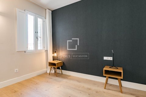 Apartment à vendre à Barcelona, Espagne, 2 chambres, 70 m2 No. 164614 - photo 16