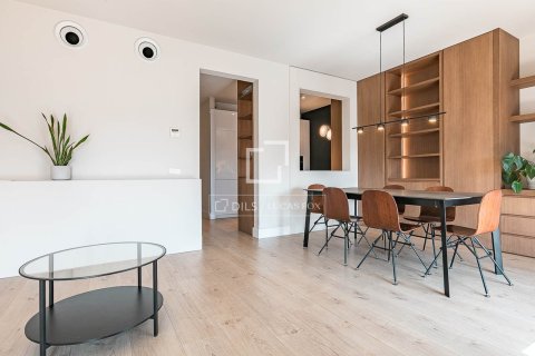 Apartment à vendre à Barcelona, Espagne, 2 chambres, 70 m2 No. 164614 - photo 3