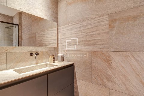 Apartment à vendre à Barcelona, Espagne, 2 chambres, 113 m2 No. 164618 - photo 23