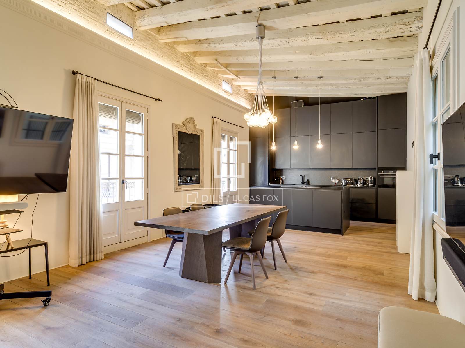 Apartment à Barcelona, Espagne 2 chambres, 113 m2 No. 164618