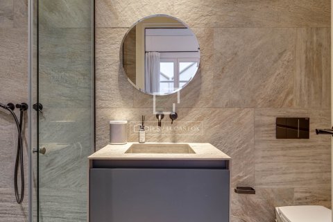 Apartment à vendre à Barcelona, Espagne, 2 chambres, 113 m2 No. 164618 - photo 14