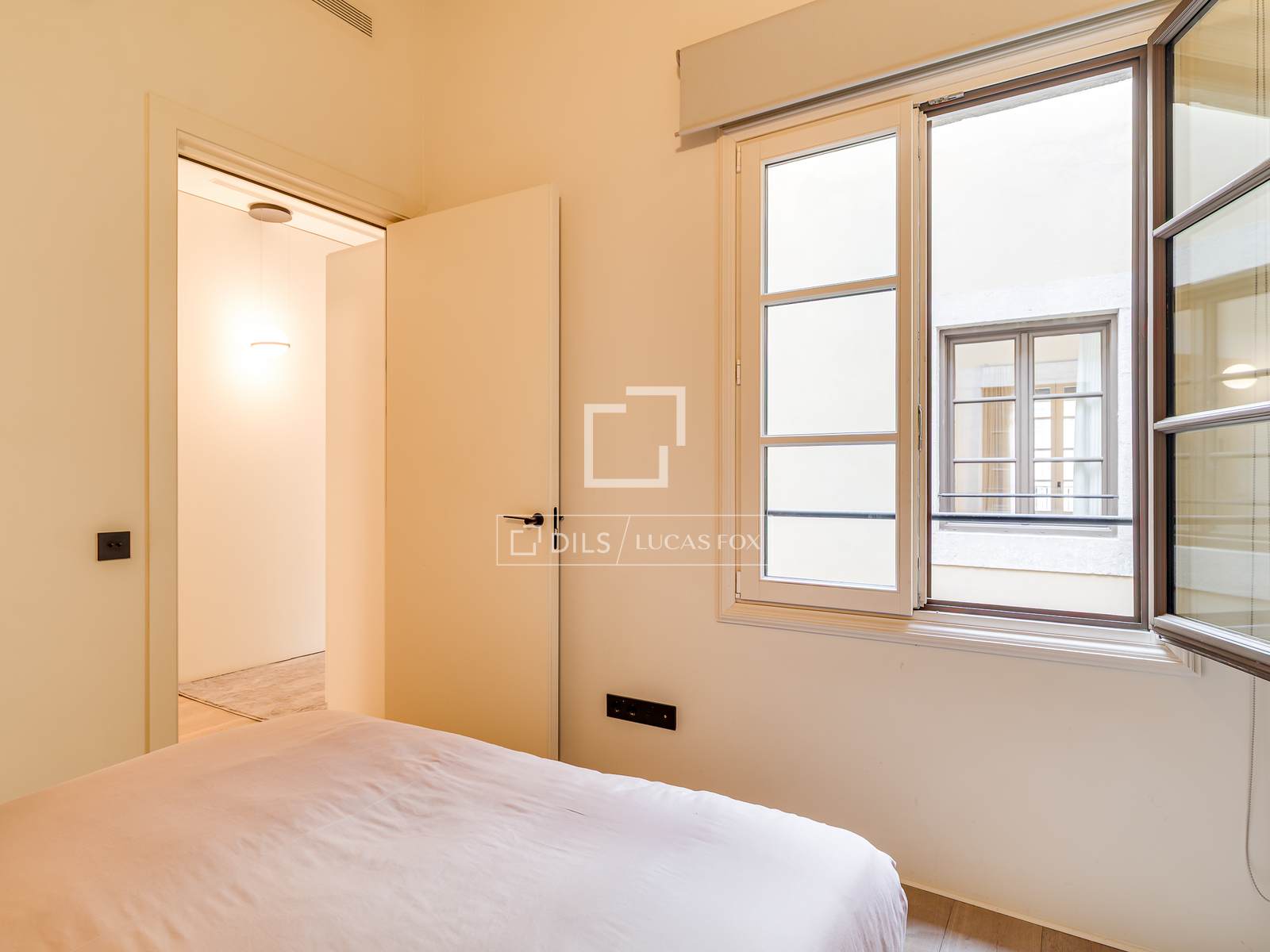 Apartment à Barcelona, Espagne 2 chambres, 113 m2 No. 164618