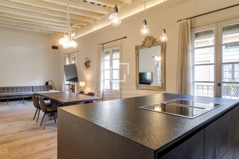 Apartment à Barcelona, Espagne 2 chambres, 113 m2 No. 164618